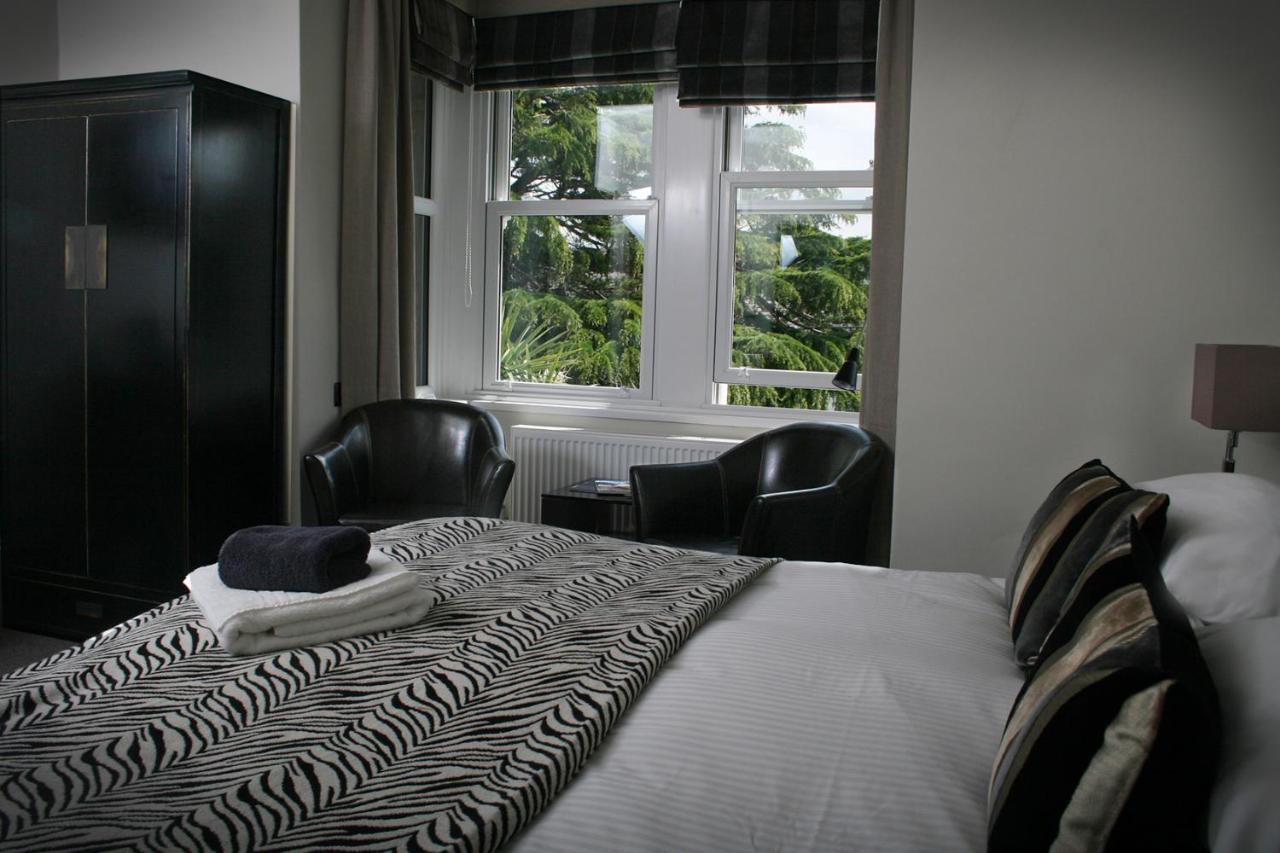 Townhouse Rooms Truro Esterno foto
